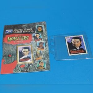 USPS Classic Monsters Dracula 32¢ Stamp Pin And Loose Stamp